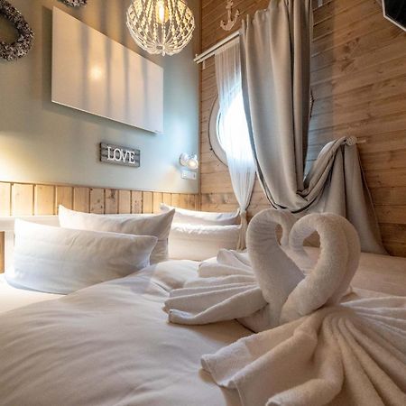 Lieblingsplatz Parey - Schwimmendes Seehotel Δωμάτιο φωτογραφία